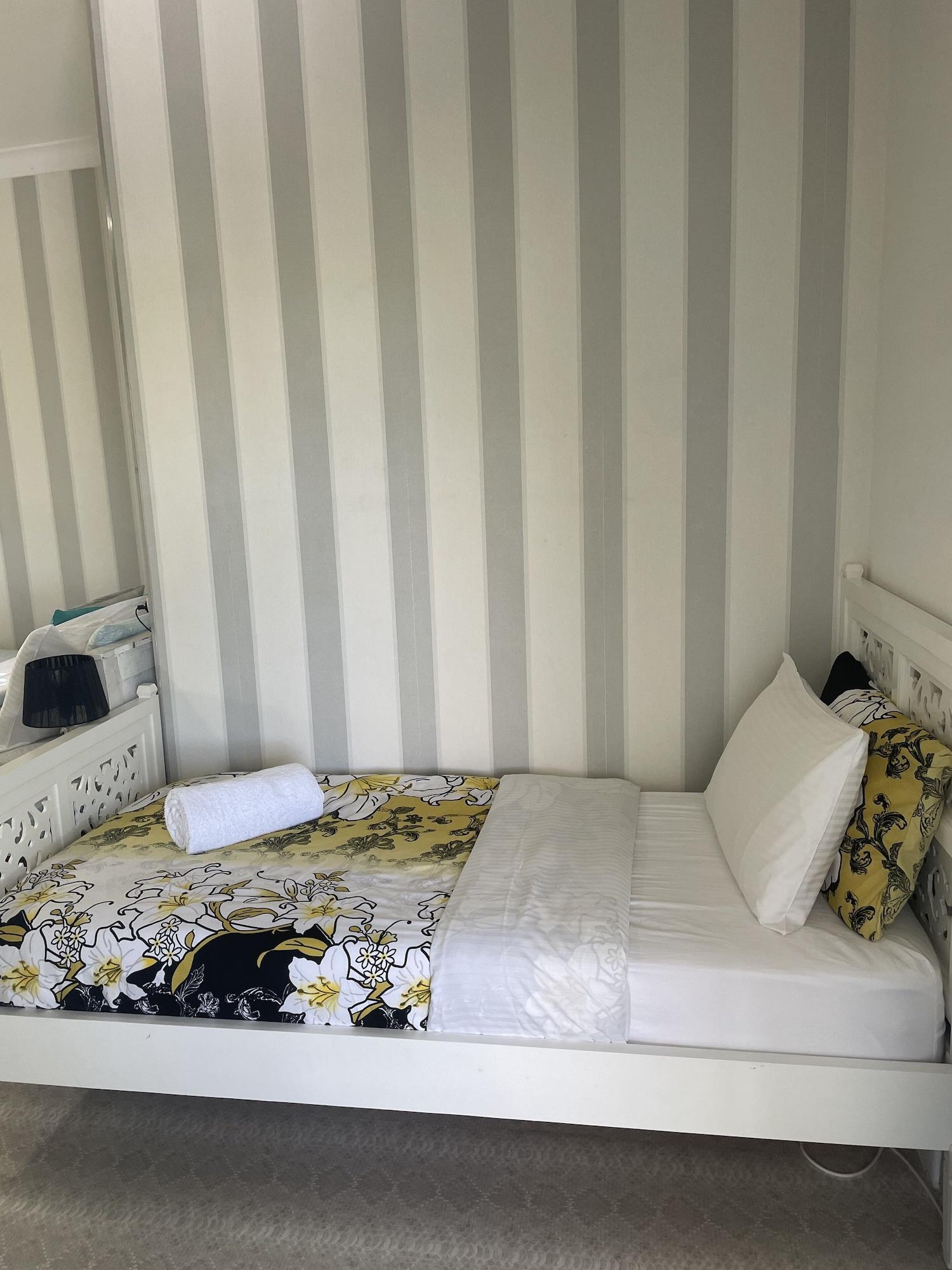 Coral Inn Boutique Resort Yeppoon Buitenkant foto