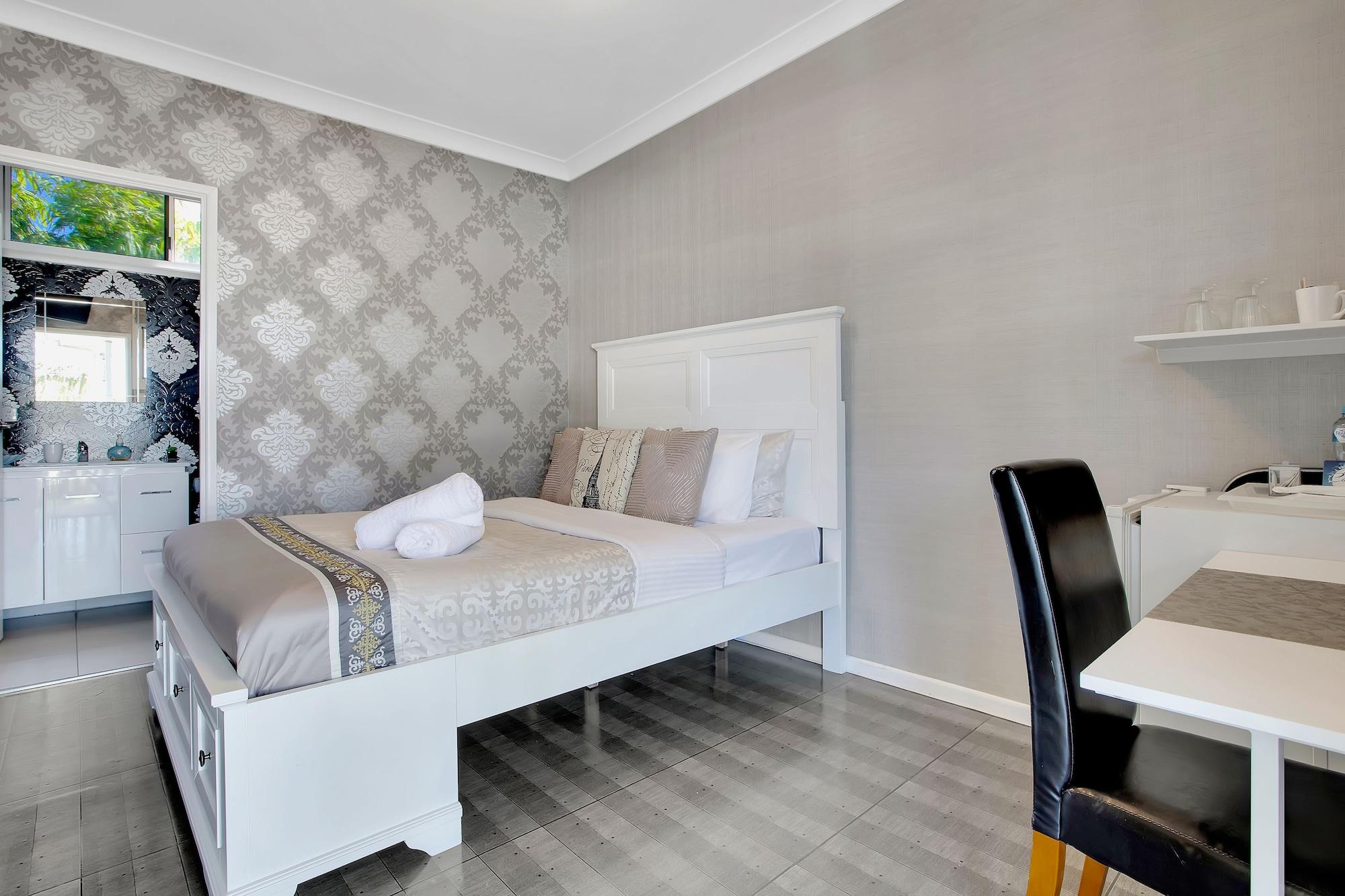 Coral Inn Boutique Resort Yeppoon Buitenkant foto
